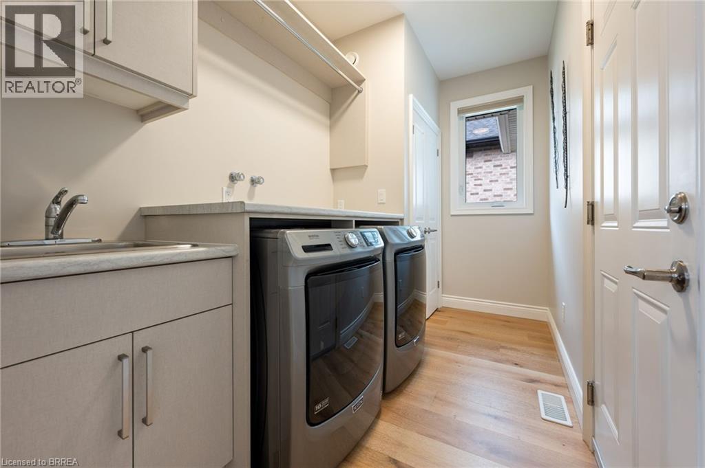 13 MASTERS Lane, Paris, Ontario, N3L0H3 — Photo 16