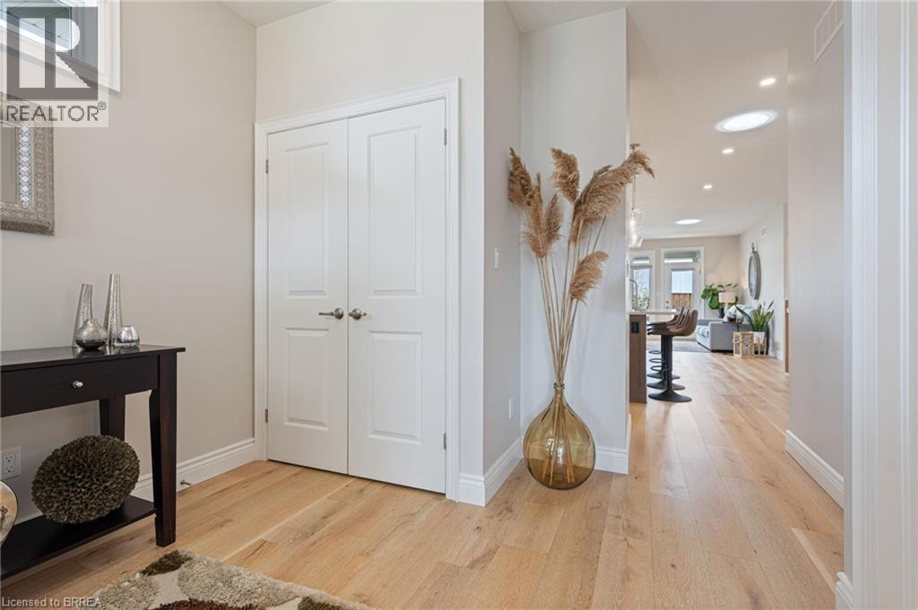 13 MASTERS Lane, Paris, Ontario, N3L0H3 — Photo 6