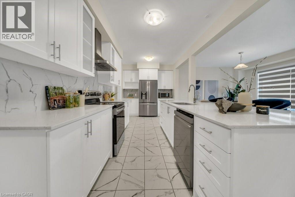 285 BROADACRE Drive, Kitchener, Ontario, N2R0S6 — Photo 13
