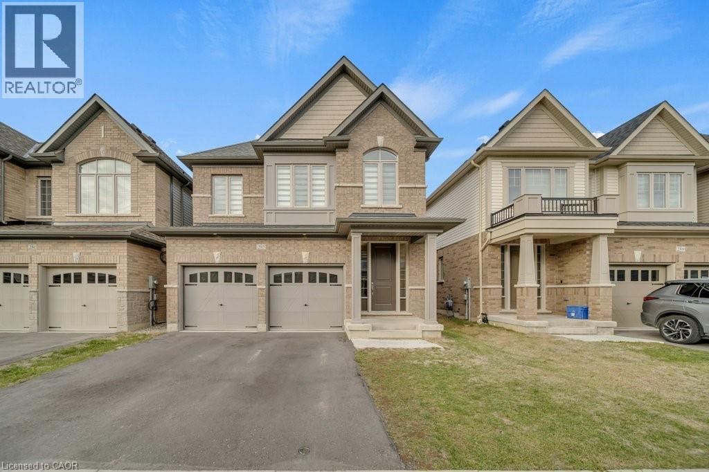 285 BROADACRE Drive, Kitchener, Ontario, N2R0S6 — Photo 3