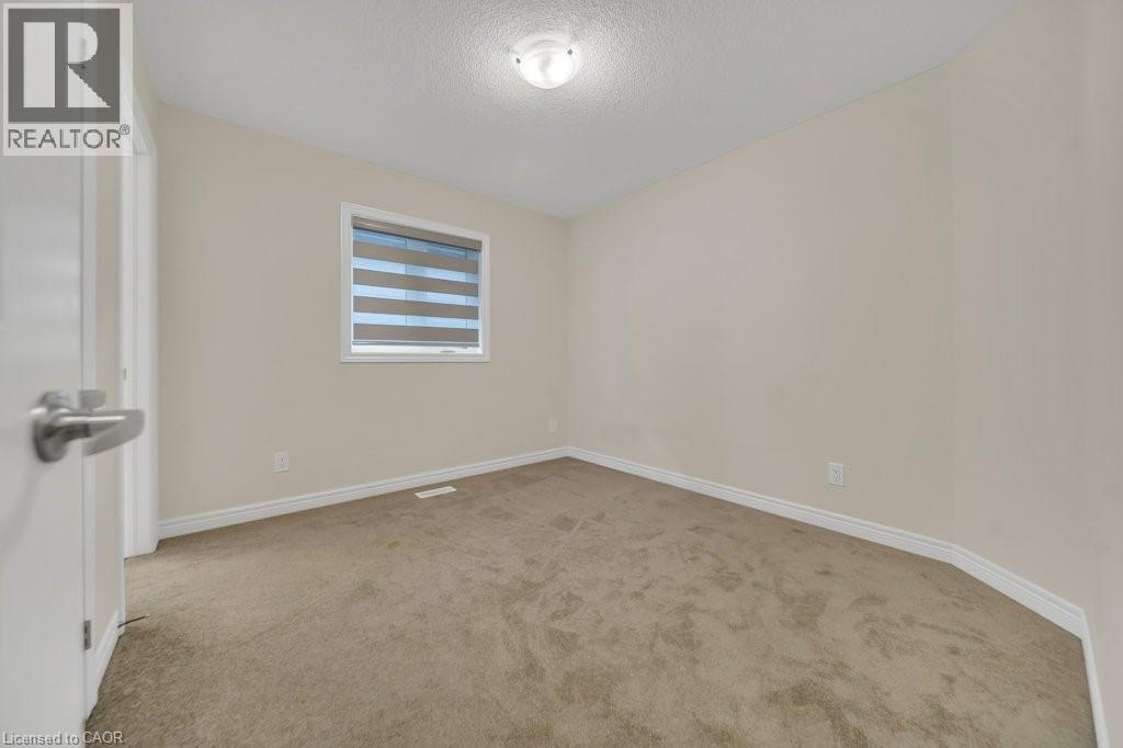 285 BROADACRE Drive, Kitchener, Ontario, N2R0S6 — Photo 30