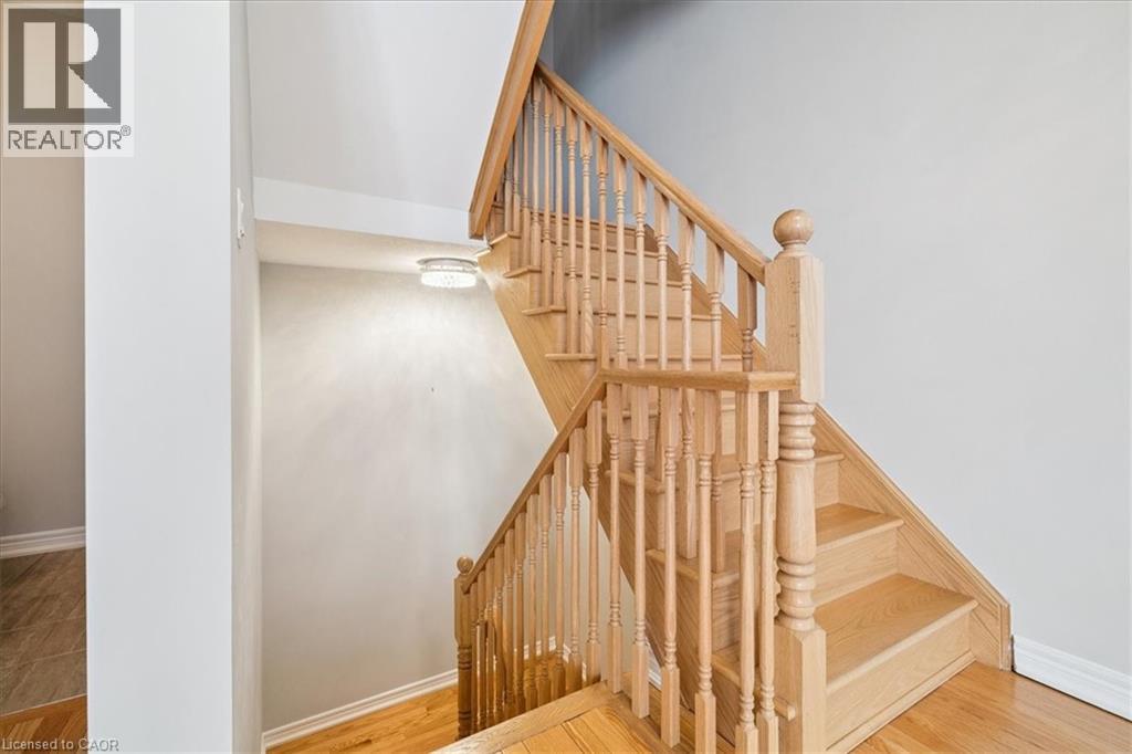 181 PLAINS Road W Unit# 36, Burlington, Ontario, L7T0B1 — Photo 32