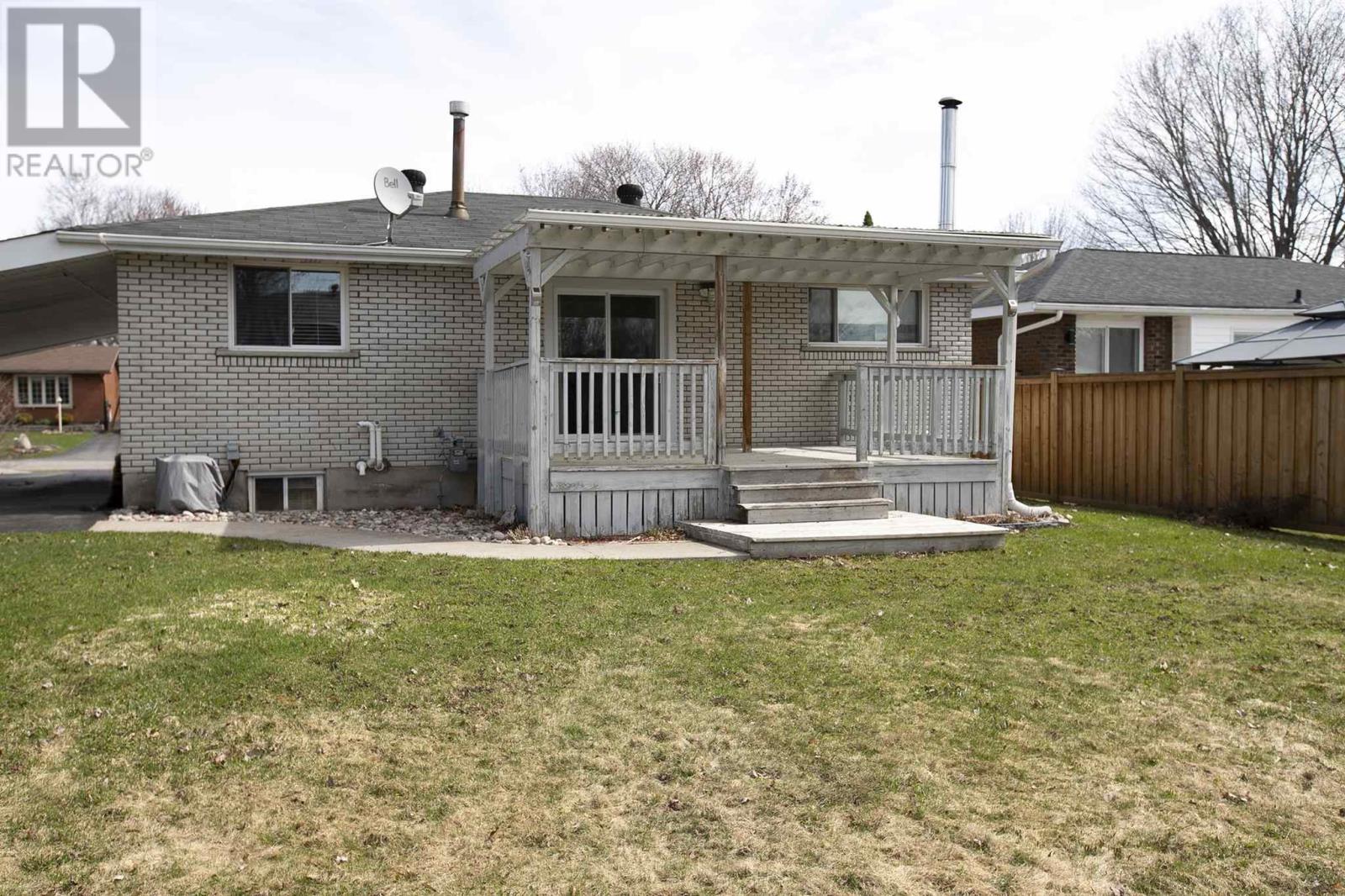 86 Joel CT, Sault Ste. Marie, Ontario, P6A5S4 — Photo 10