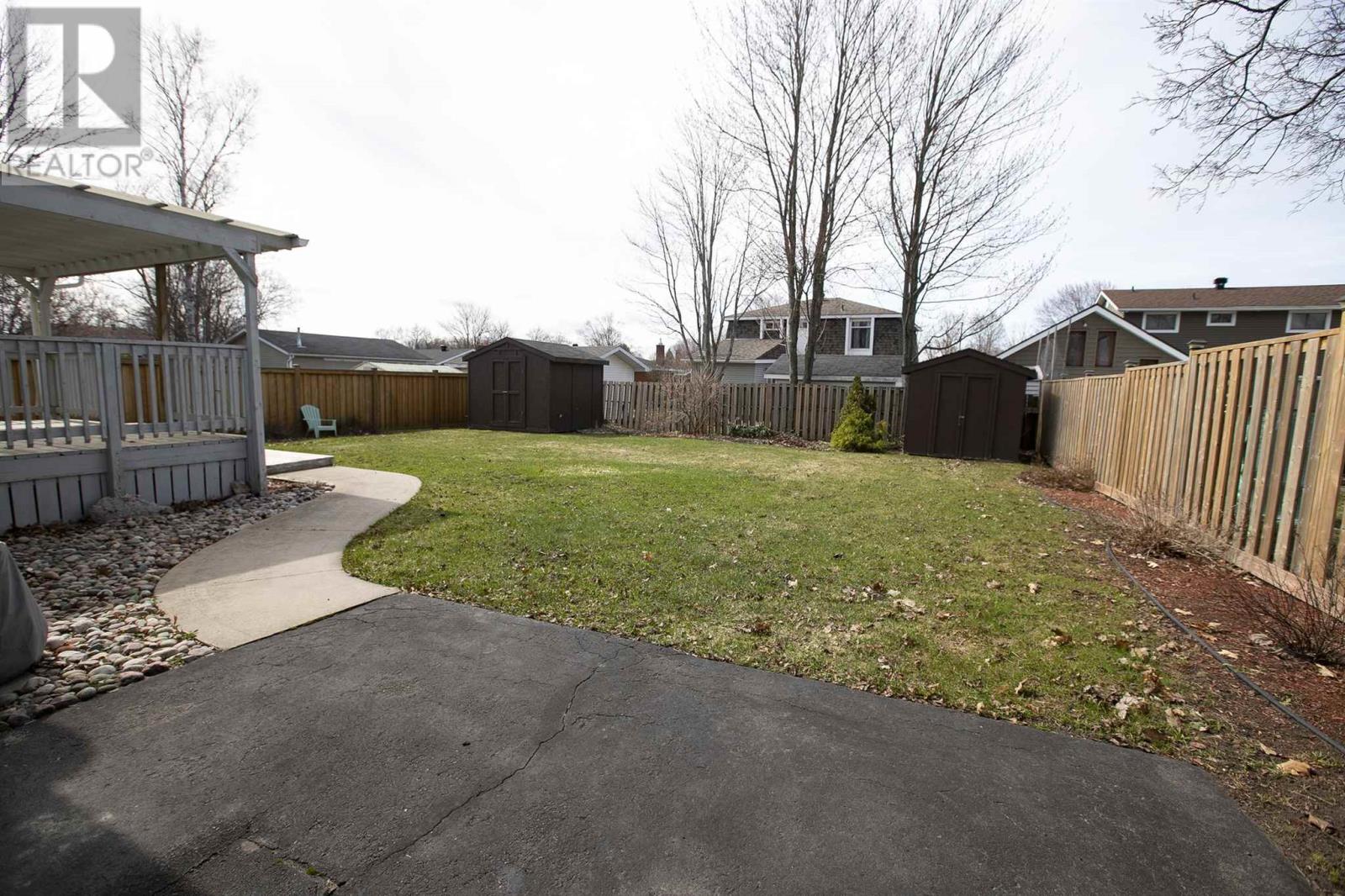 86 Joel CT, Sault Ste. Marie, Ontario, P6A5S4 — Photo 5