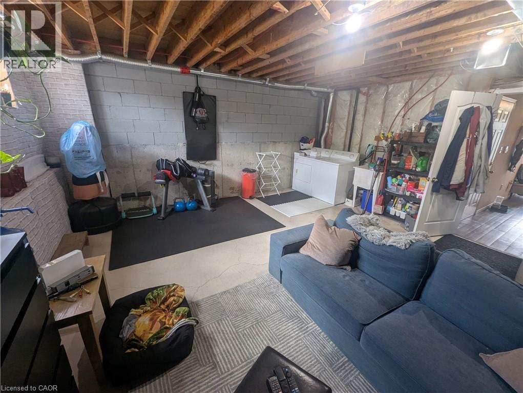 2307 SUTTON Drive, Burlington, Ontario, L7L6Z3 — Photo 19