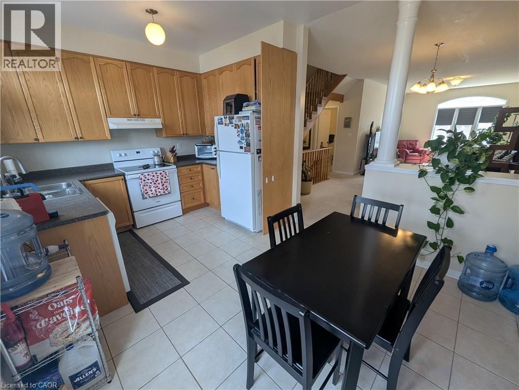 2307 SUTTON Drive, Burlington, Ontario, L7L6Z3 — Photo 6