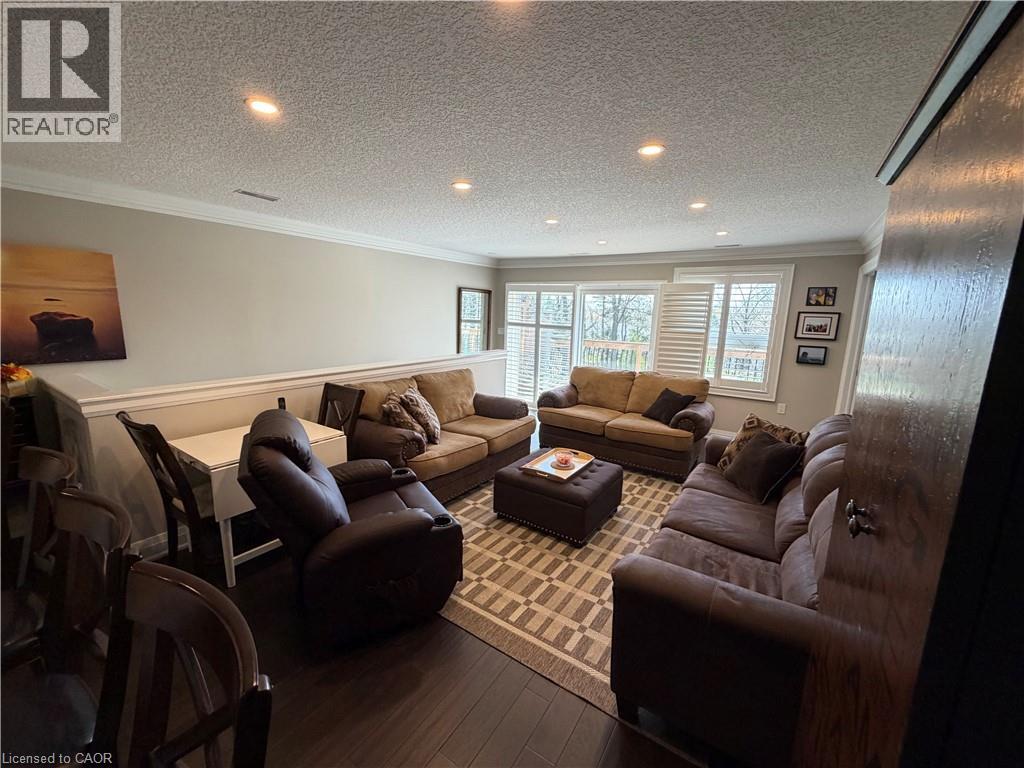31 BISHOP TONNOS Way, Hamilton, Ontario, L9B2L7 — Photo 9