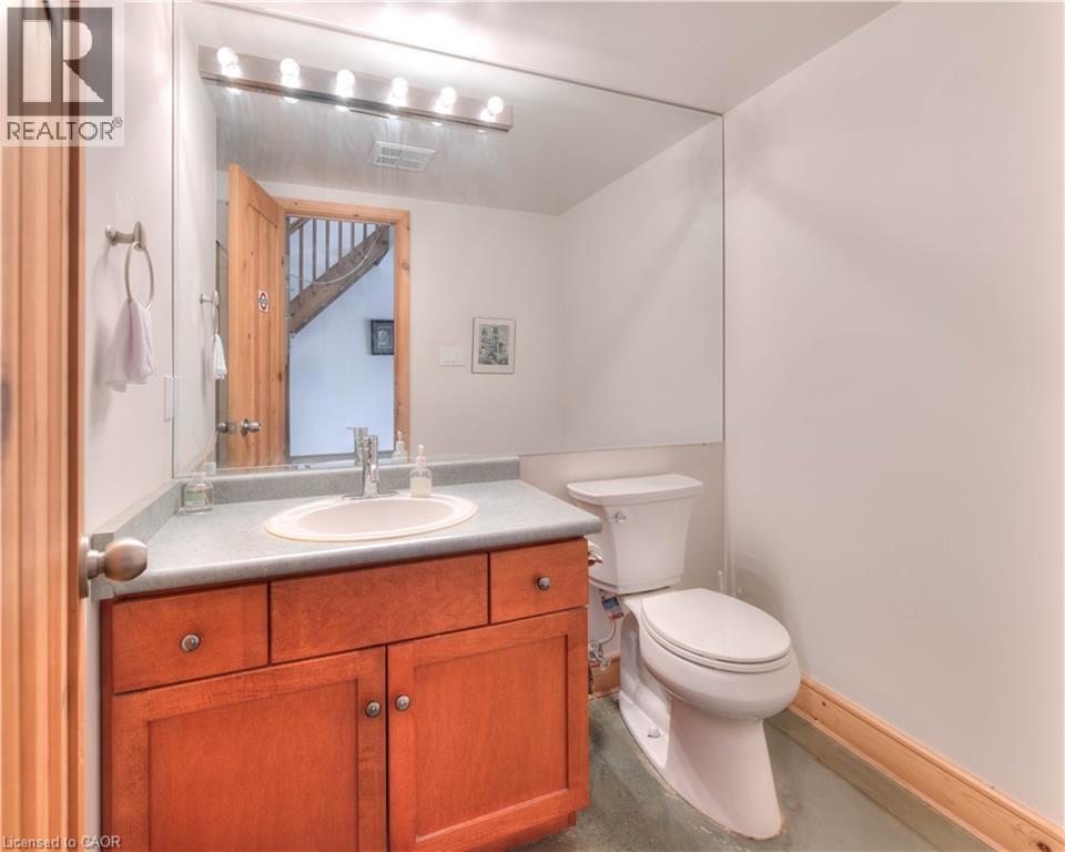 3 FATHER DAVID BAUER Drive Unit# 305, Waterloo, Ontario, N2L6M1 — Photo 11