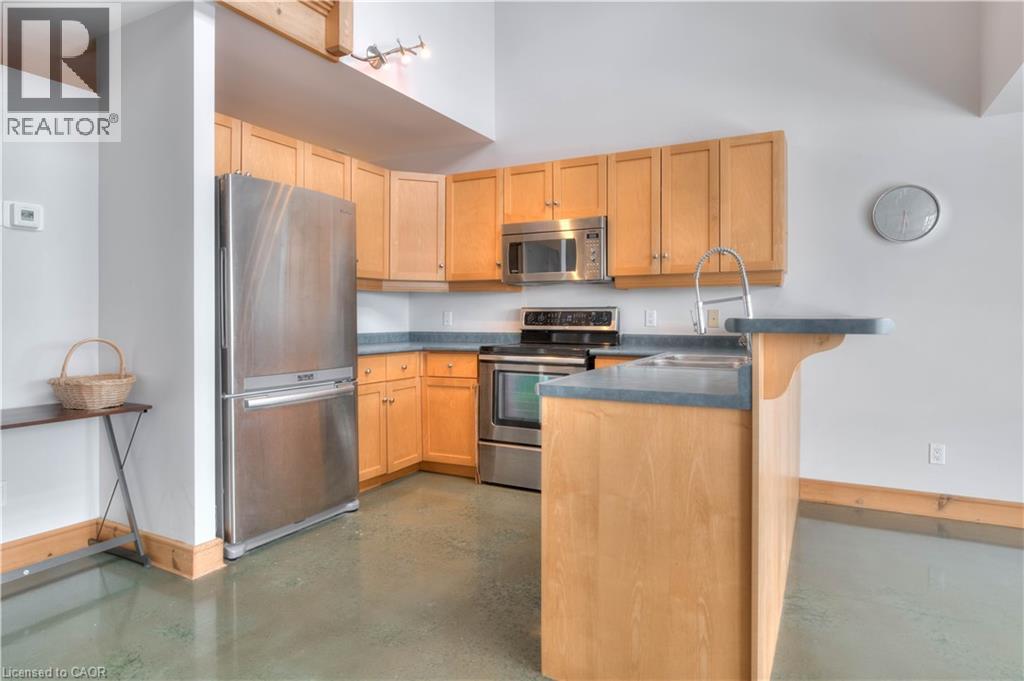 3 FATHER DAVID BAUER Drive Unit# 305, Waterloo, Ontario, N2L6M1 — Photo 20