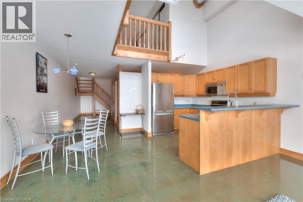 3 FATHER DAVID BAUER Drive Unit# 305, Waterloo, Ontario, N2L6M1 — Photo 22
