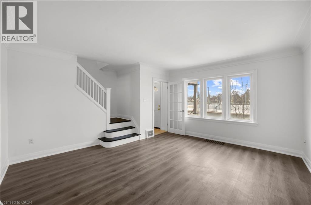 53 PARADISE Road S, Hamilton, Ontario, L8S1S3 — Photo 5