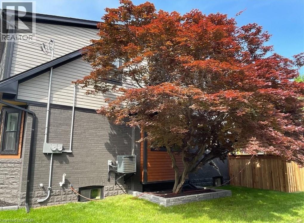 58 ROSSLYN Avenue N Unit# Upper, Hamilton, Ontario, L8L7P4 — Photo 4