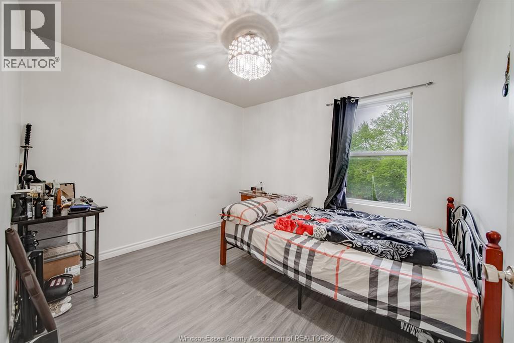 748 MOY, Windsor, Ontario, N9A2N6 — Photo 14
