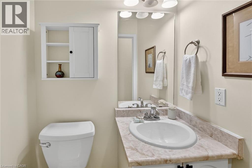 83 MORRISON Crescent, Grimsby, Ontario, L3M5K5 — Photo 12