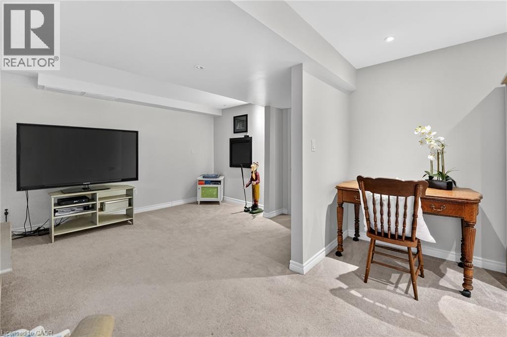 83 MORRISON Crescent, Grimsby, Ontario, L3M5K5 — Photo 23