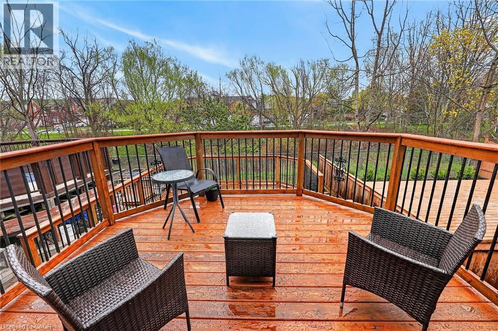83 MORRISON Crescent, Grimsby, Ontario, L3M5K5 — Photo 25