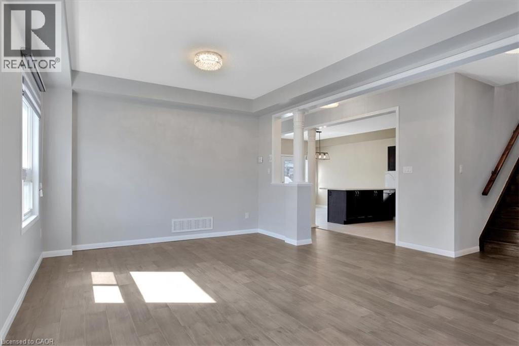 89 CORONATION Parkway, Barrie, Ontario, L4M0E2 — Photo 8