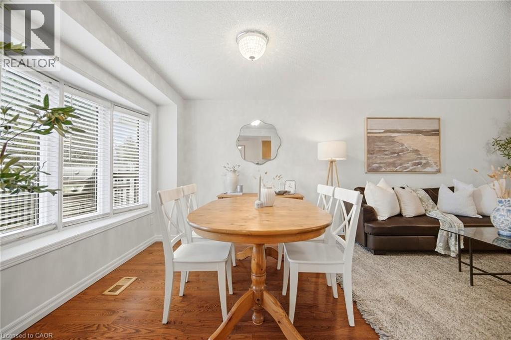 232 AUBURN Drive, Waterloo, Ontario, N2K3T3 — Photo 12