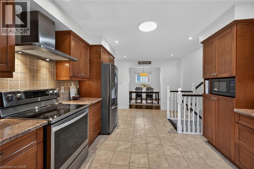 55 HORIZON Court, Hamilton, Ontario, L9B1W9 — Photo 14