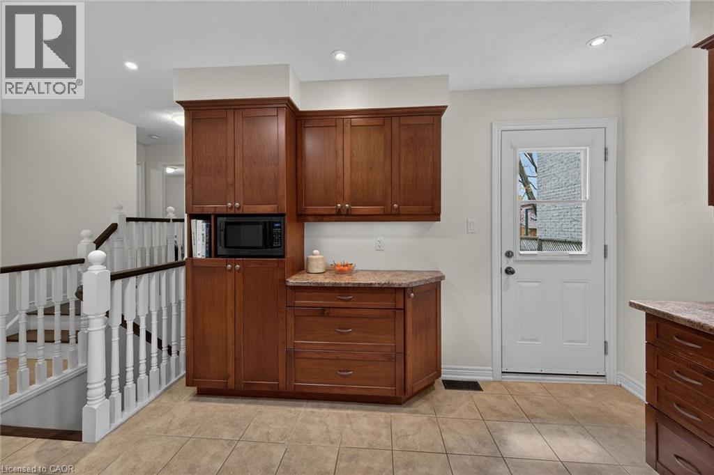 55 HORIZON Court, Hamilton, Ontario, L9B1W9 — Photo 19