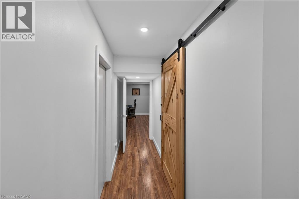 55 HORIZON Court, Hamilton, Ontario, L9B1W9 — Photo 30