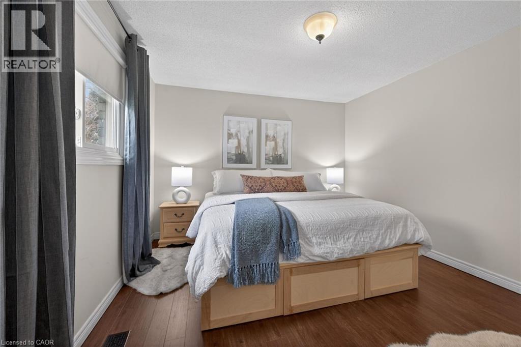 55 HORIZON Court, Hamilton, Ontario, L9B1W9 — Photo 34
