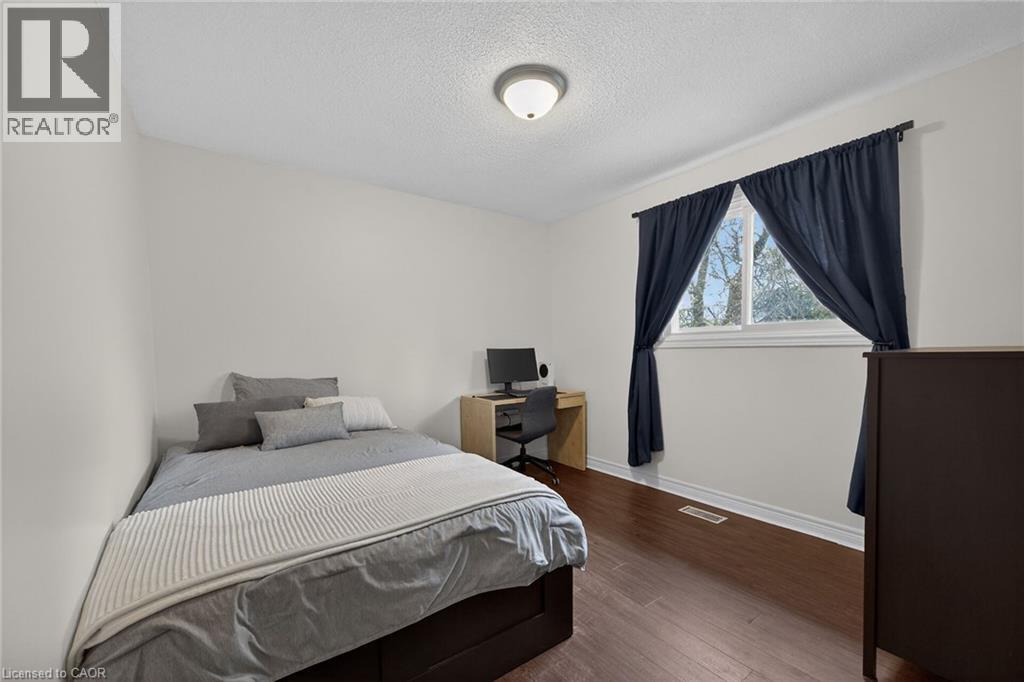 55 HORIZON Court, Hamilton, Ontario, L9B1W9 — Photo 36