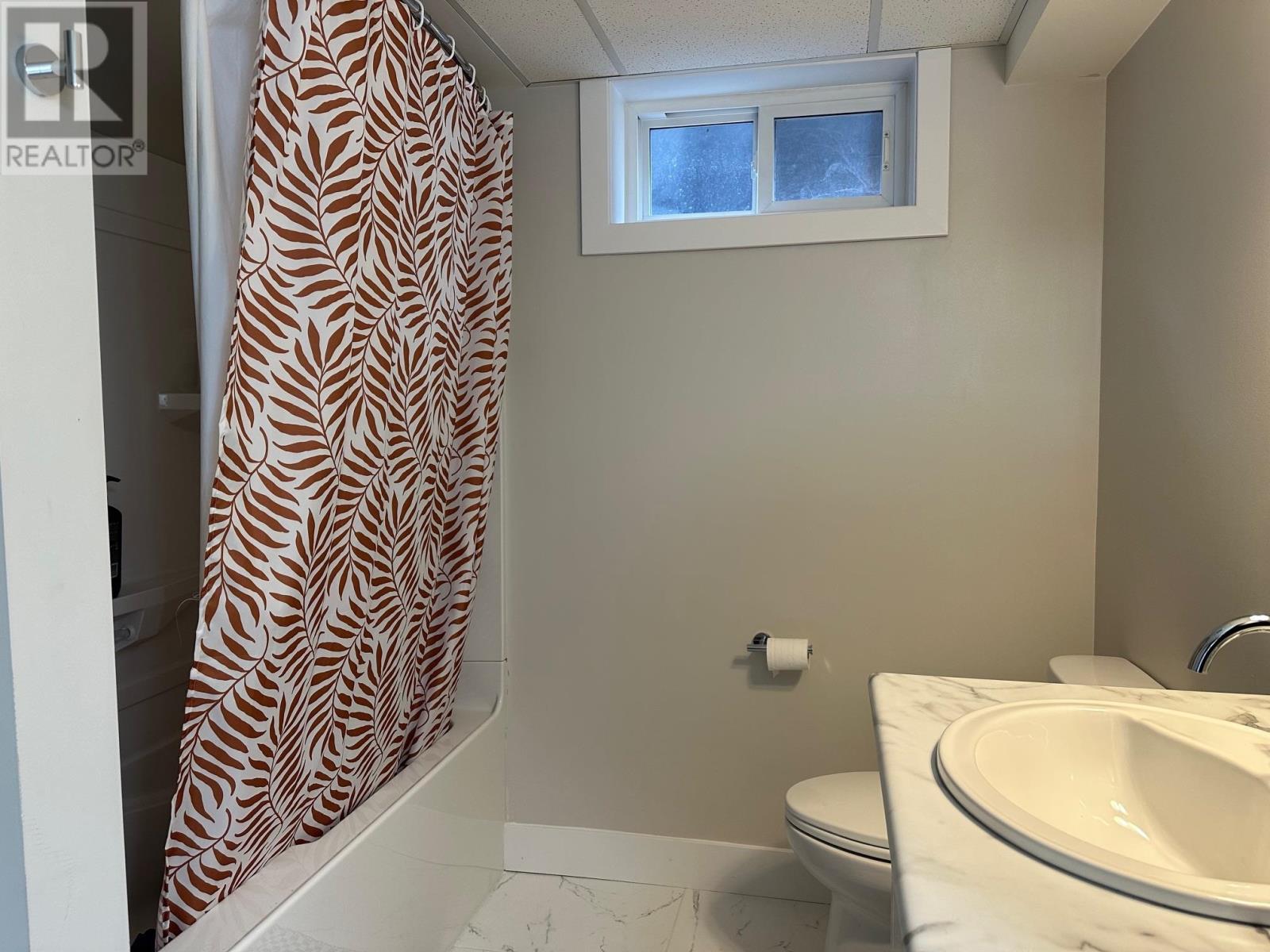 537 Parkway DR, Thunder Bay, Ontario, P7C5C9 — Photo 25