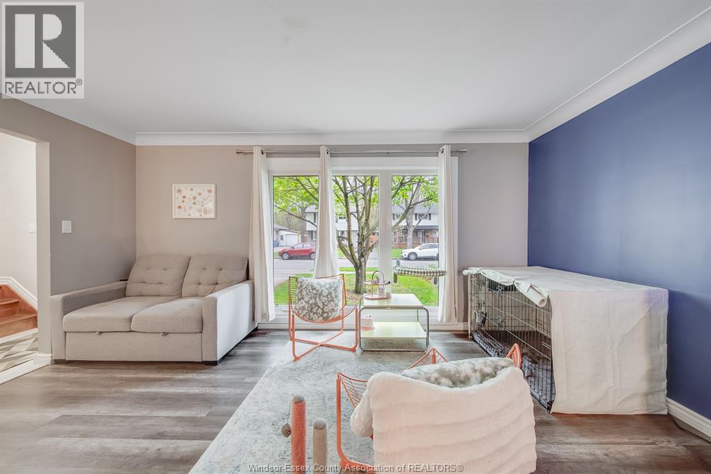 4049 WHITNEY AVENUE, Windsor, Ontario, N9C2C7 — Photo 12