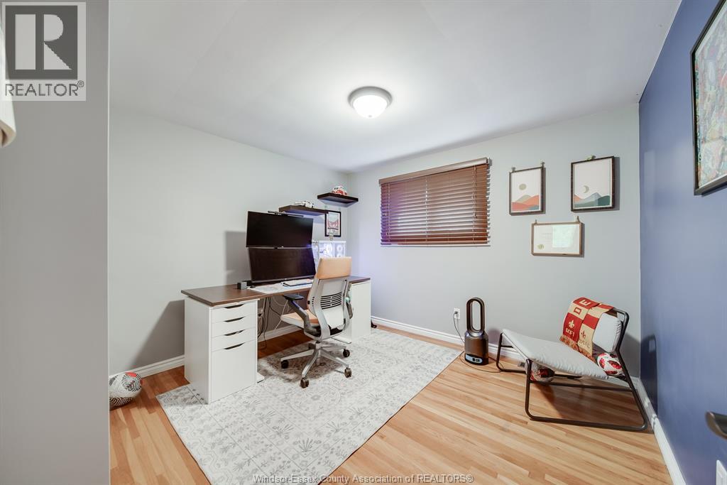 4049 WHITNEY AVENUE, Windsor, Ontario, N9C2C7 — Photo 32