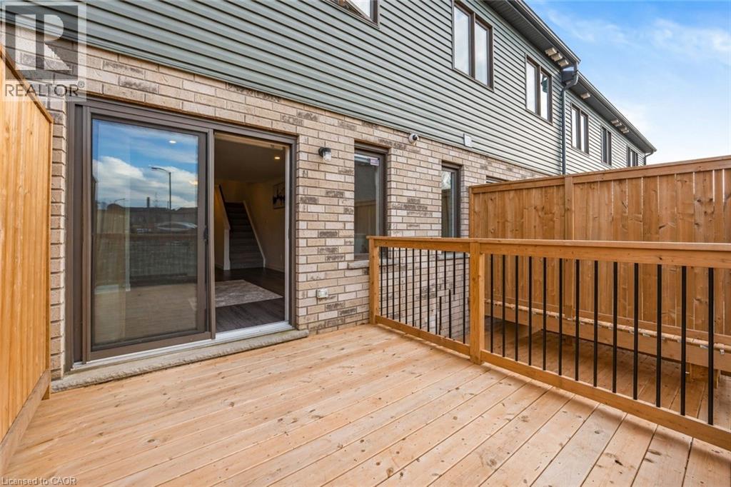 91 PONY Way, Kitchener, Ontario, N2R0R8 — Photo 30
