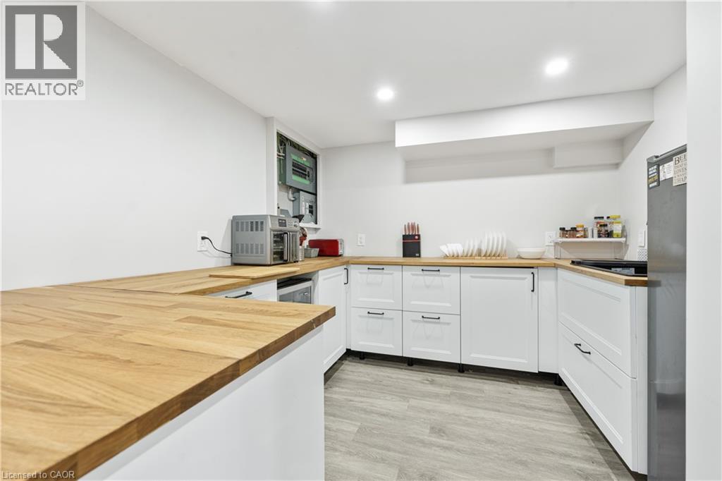 1063 MAPLEHURST Avenue, Burlington, Ontario, L7T3G3 — Photo 15