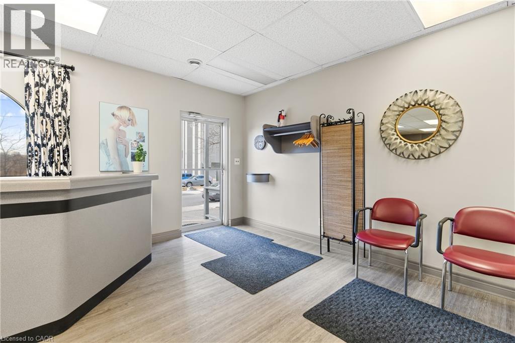 10 GLEBE Street, Cambridge, Ontario, N1S2P1 — Photo 6