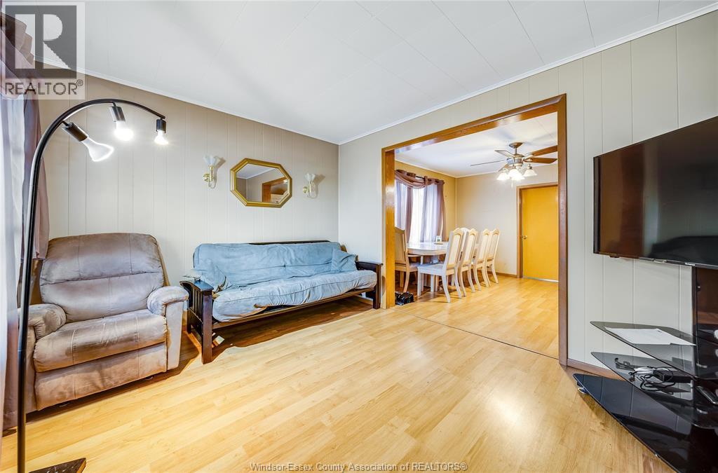 879 FELIX, Windsor, Ontario, N9C3L1 — Photo 8