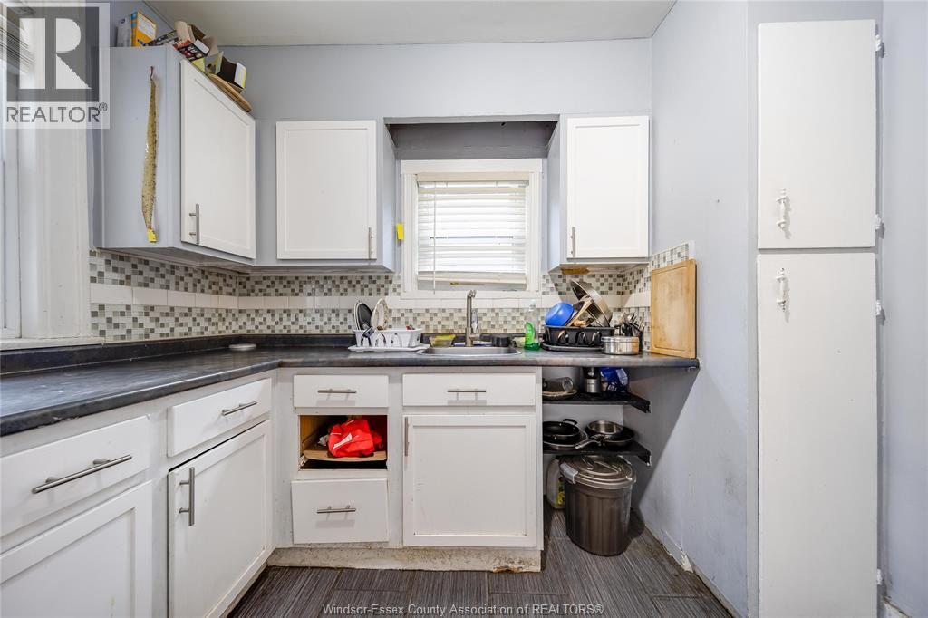 961 CURRY AVENUE, Windsor, Ontario, N9B2C4 — Photo 12