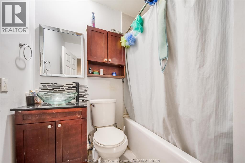 961 CURRY AVENUE, Windsor, Ontario, N9B2C4 — Photo 17