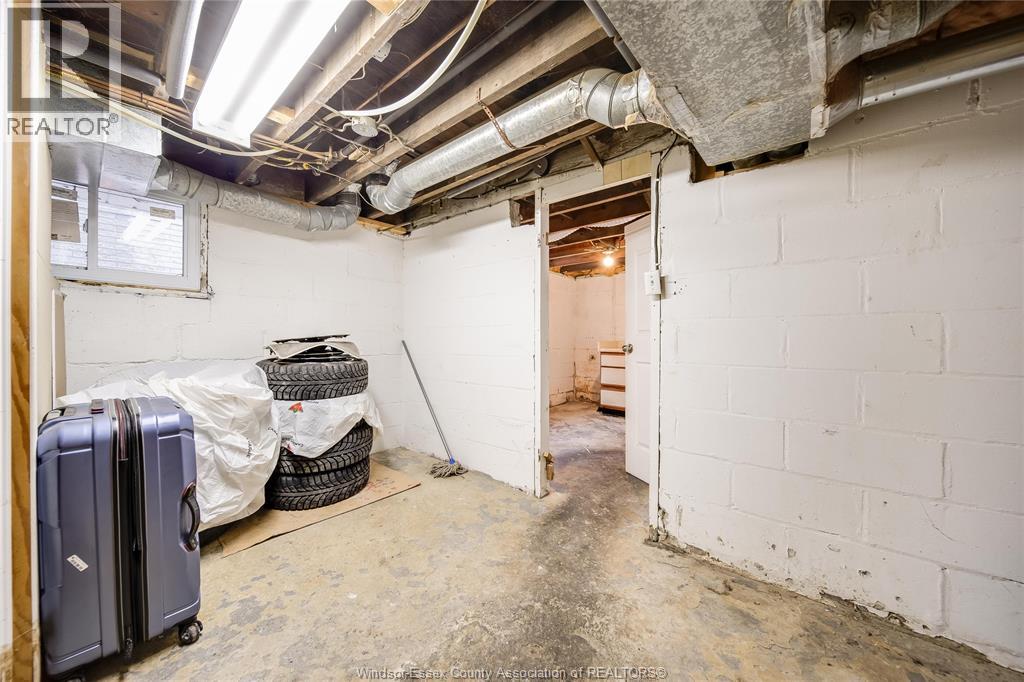 961 CURRY AVENUE, Windsor, Ontario, N9B2C4 — Photo 20