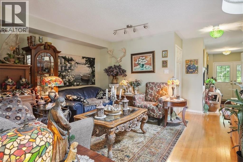 5224 THORNBURN Drive, Burlington, Ontario, L7L6R4 — Photo 5