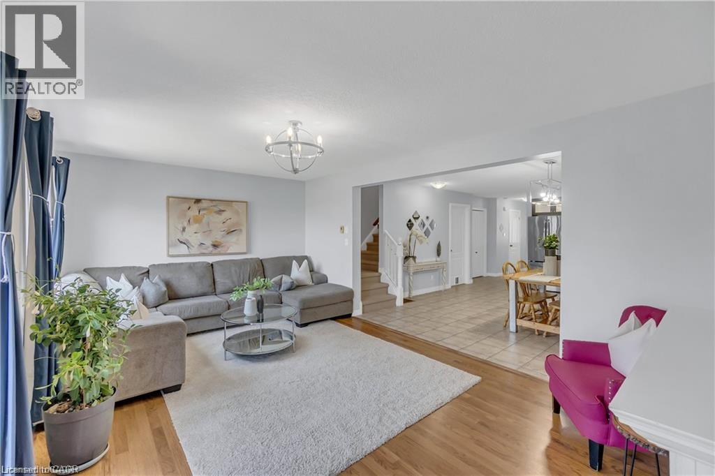 48 CLOUGH Crescent, Guelph, Ontario, N1L0G1 — Photo 14