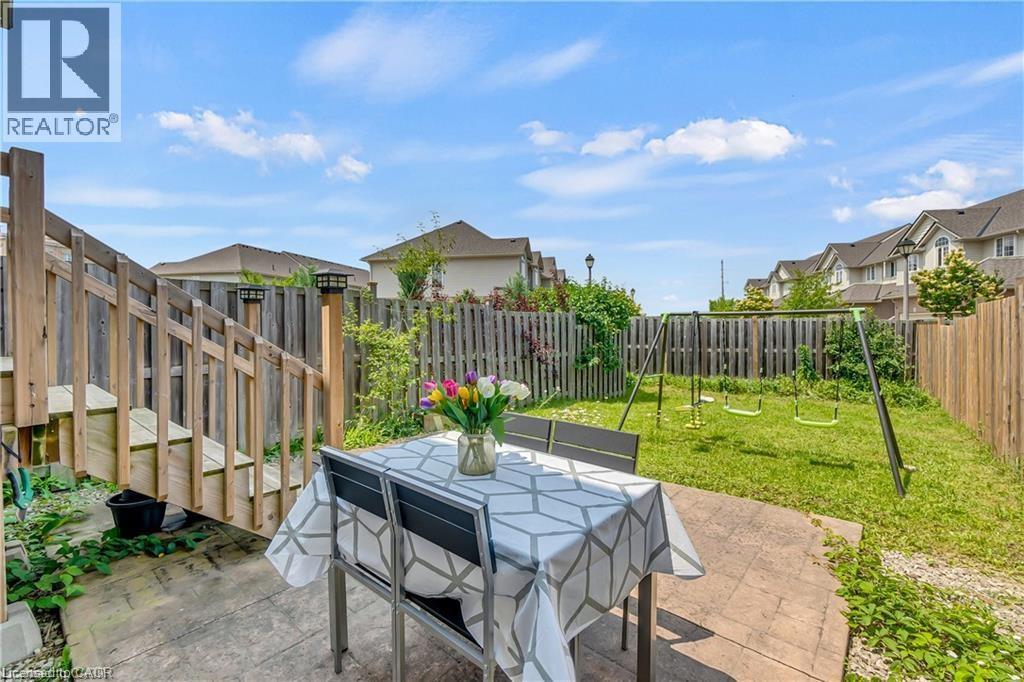48 CLOUGH Crescent, Guelph, Ontario, N1L0G1 — Photo 33