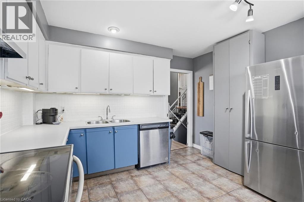 4 CLIFTON DOWNS Road, Hamilton, Ontario, L9C2P2 — Photo 15