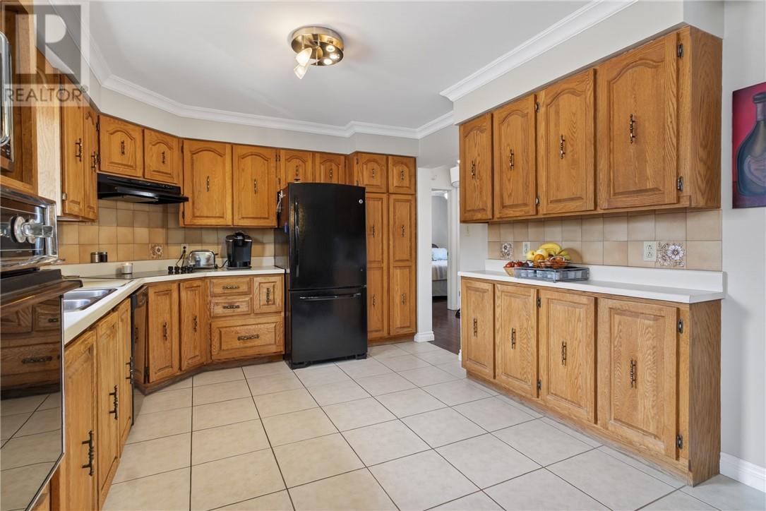 736 Howey Drive, Sudbury, Ontario, P3B1H1 — Photo 4