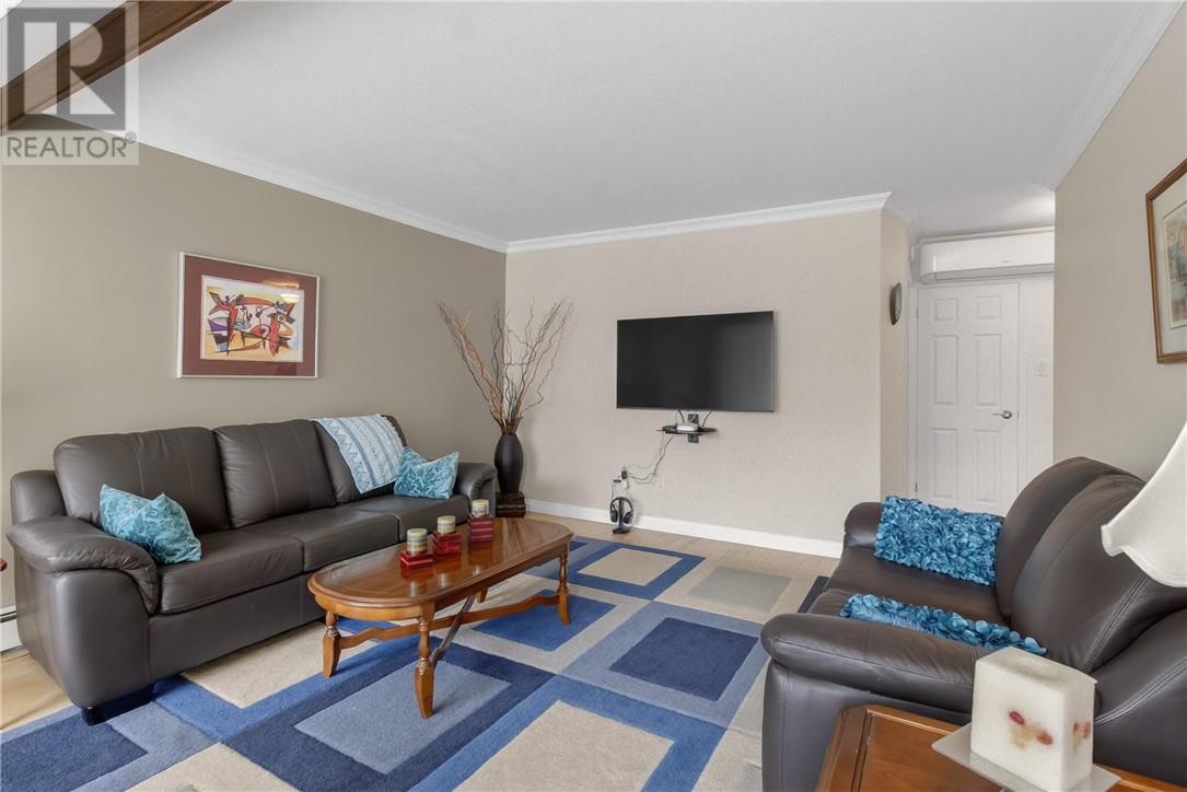 736 Howey Drive, Sudbury, Ontario, P3B1H1 — Photo 8