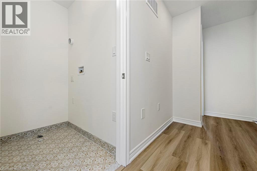 205 THAMES Way Unit# 31, Hamilton, Ontario, L0R1W2 — Photo 13