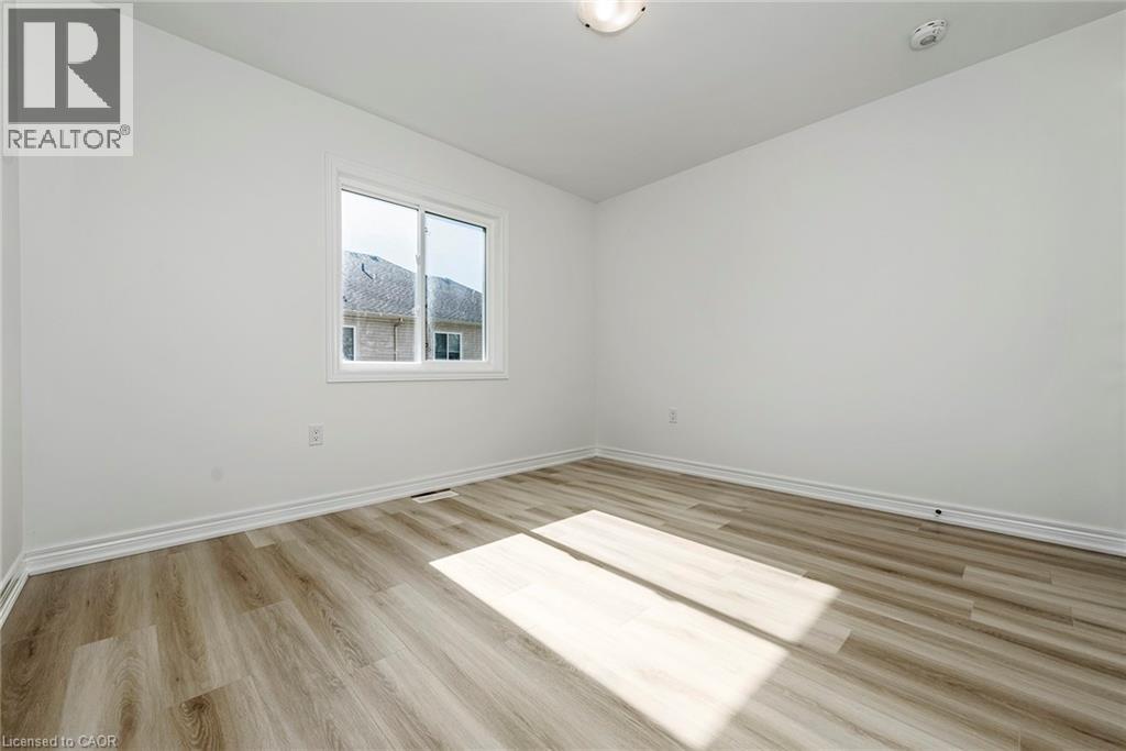 205 THAMES Way Unit# 31, Hamilton, Ontario, L0R1W2 — Photo 17