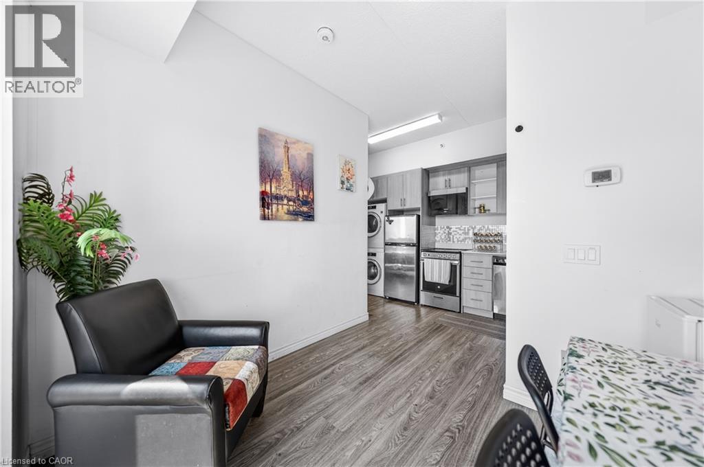 246 LESTER Street Unit# PH-03, Waterloo, Ontario, N2L0H1 — Photo 24