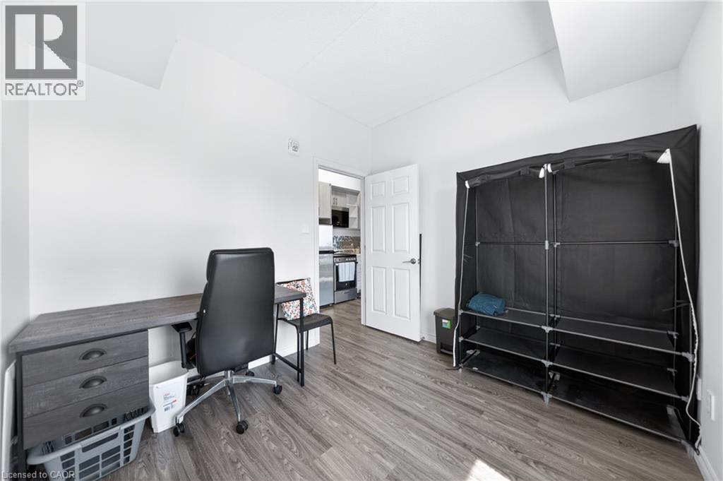 246 LESTER Street Unit# PH-03, Waterloo, Ontario, N2L0H1 — Photo 33