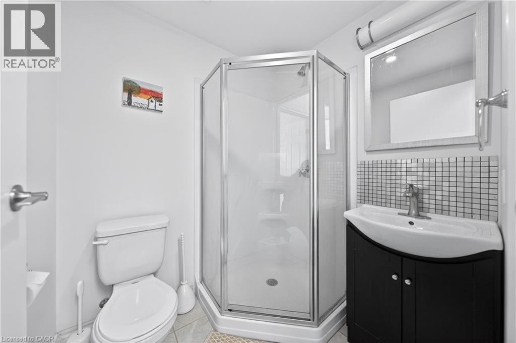 246 LESTER Street Unit# PH-03, Waterloo, Ontario, N2L0H1 — Photo 34