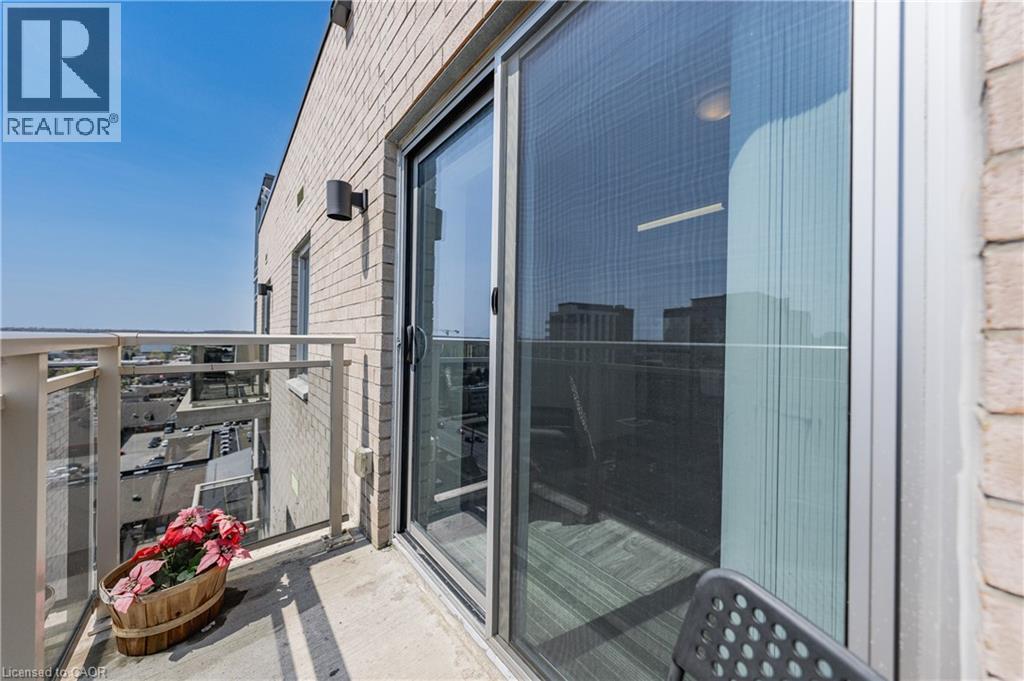 246 LESTER Street Unit# PH-03, Waterloo, Ontario, N2L0H1 — Photo 36