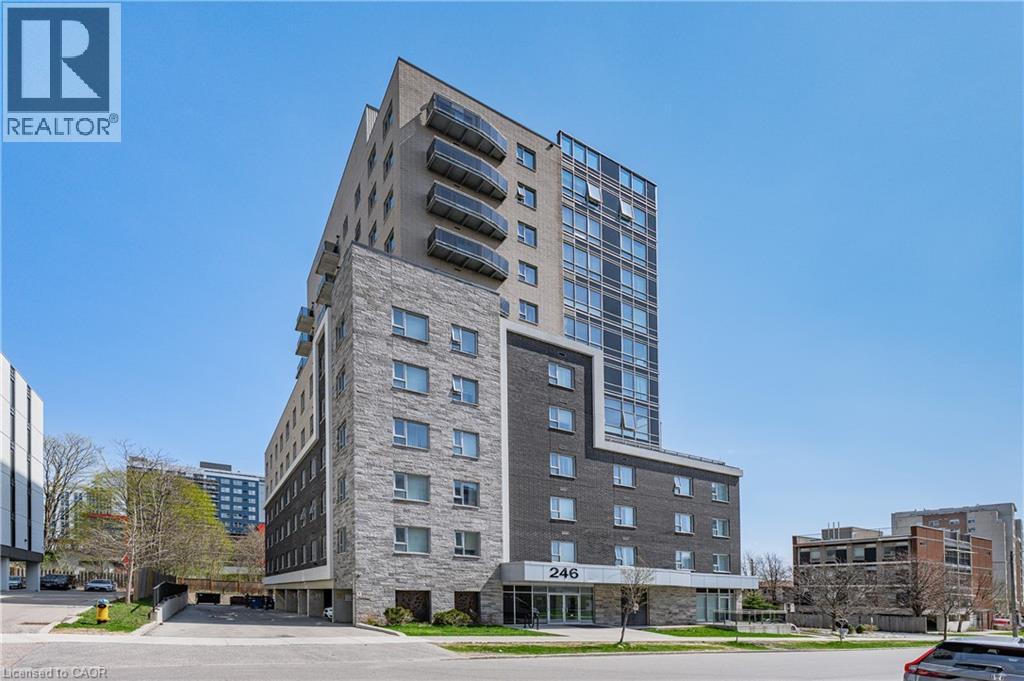 246 LESTER Street Unit# PH-03, Waterloo, Ontario, N2L0H1 — Photo 4